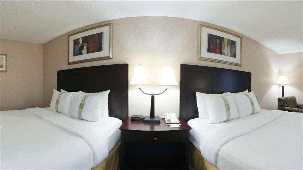 Holiday Inn & Suites Wausau-Rothschild By Ihg Εξωτερικό φωτογραφία