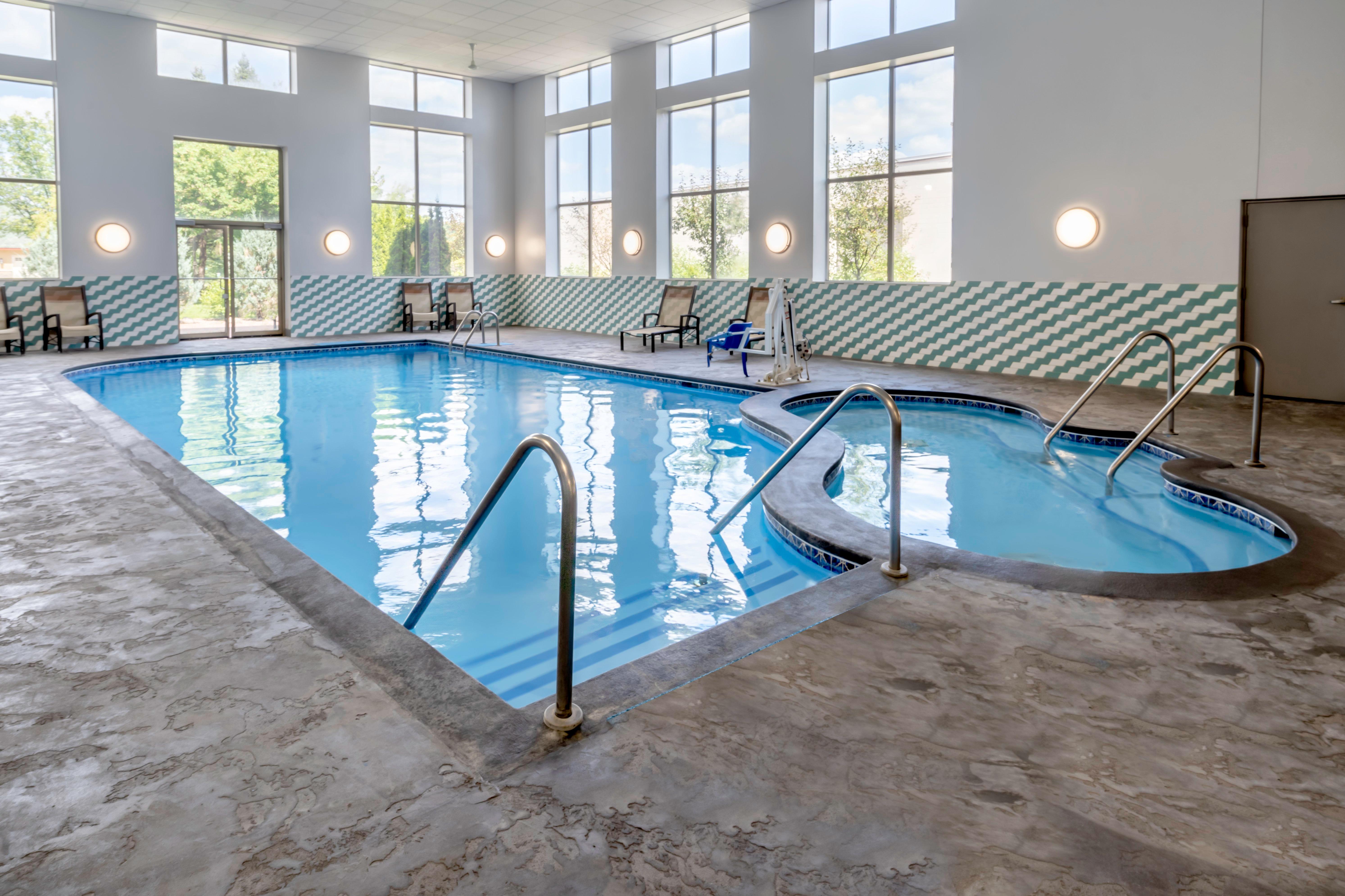 Holiday Inn & Suites Wausau-Rothschild By Ihg Εξωτερικό φωτογραφία