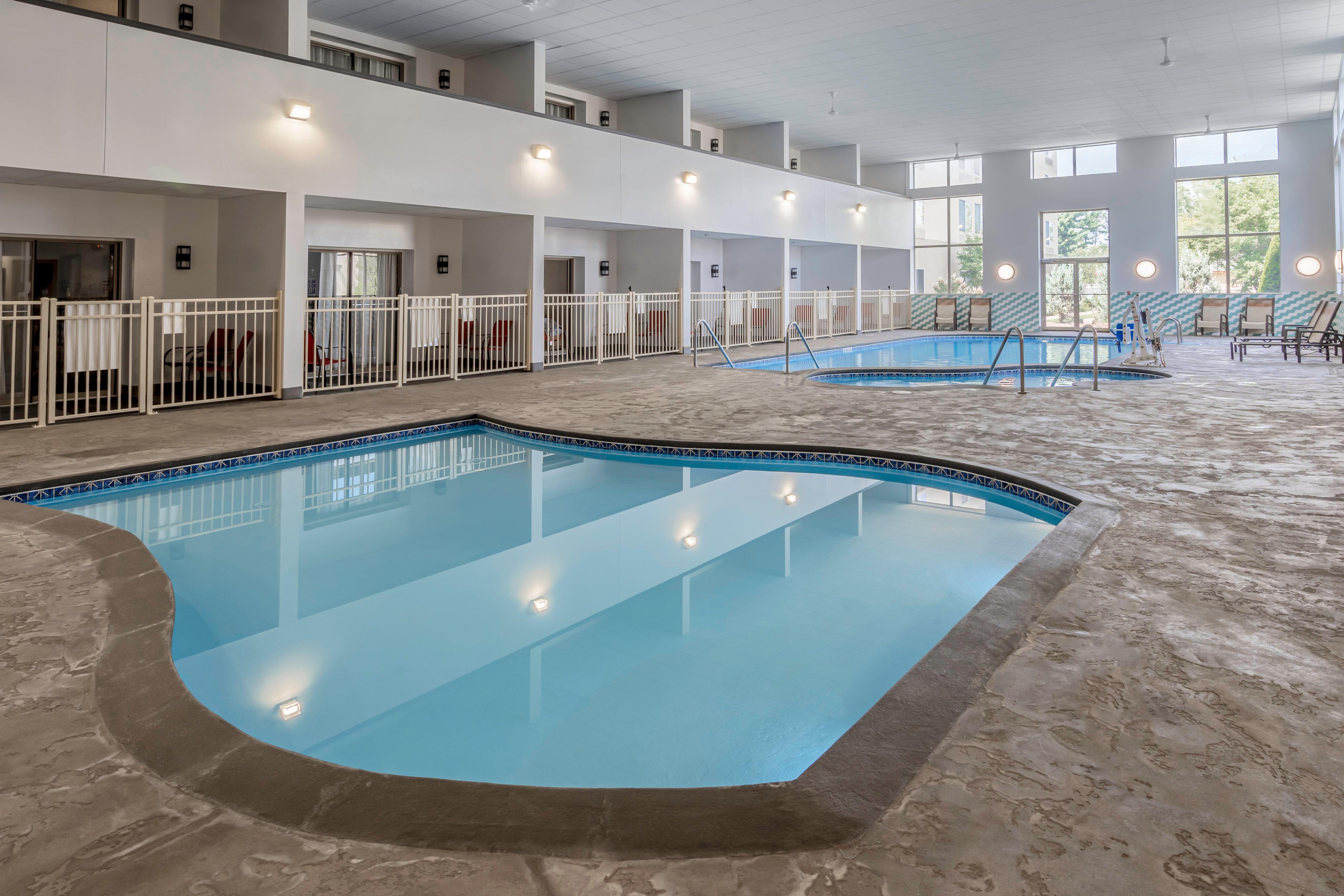 Holiday Inn & Suites Wausau-Rothschild By Ihg Εξωτερικό φωτογραφία