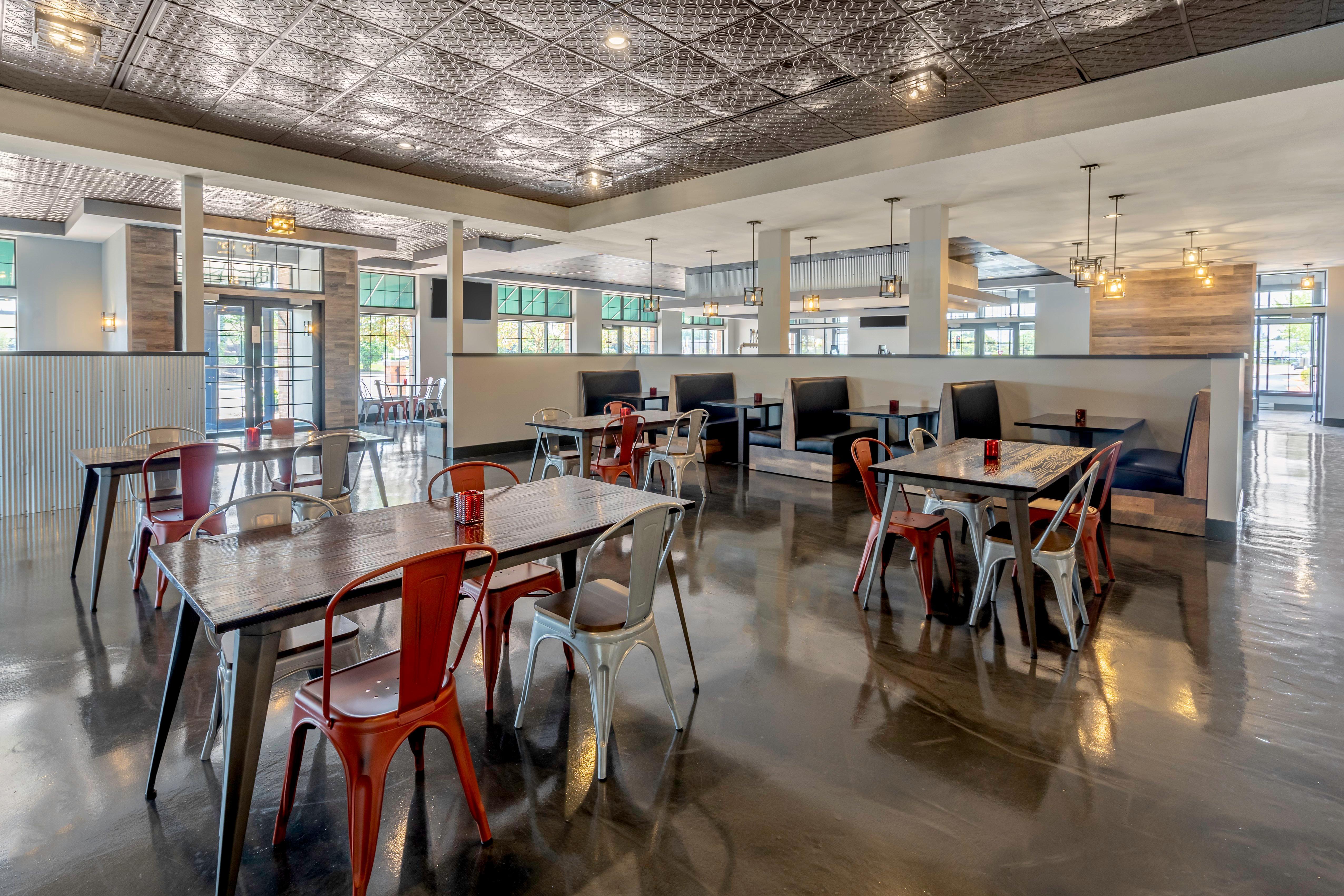 Holiday Inn & Suites Wausau-Rothschild By Ihg Εξωτερικό φωτογραφία