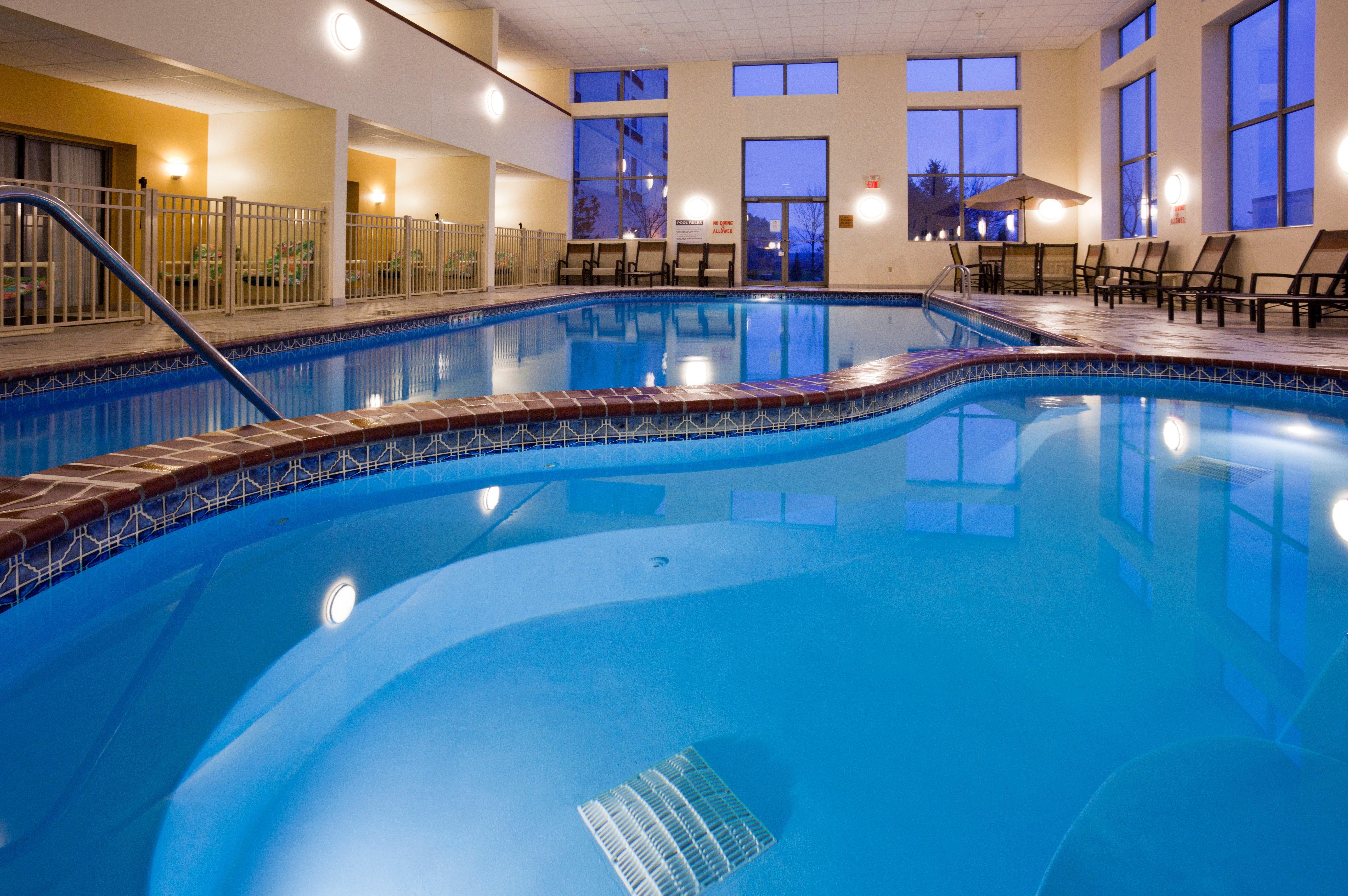 Holiday Inn & Suites Wausau-Rothschild By Ihg Εξωτερικό φωτογραφία