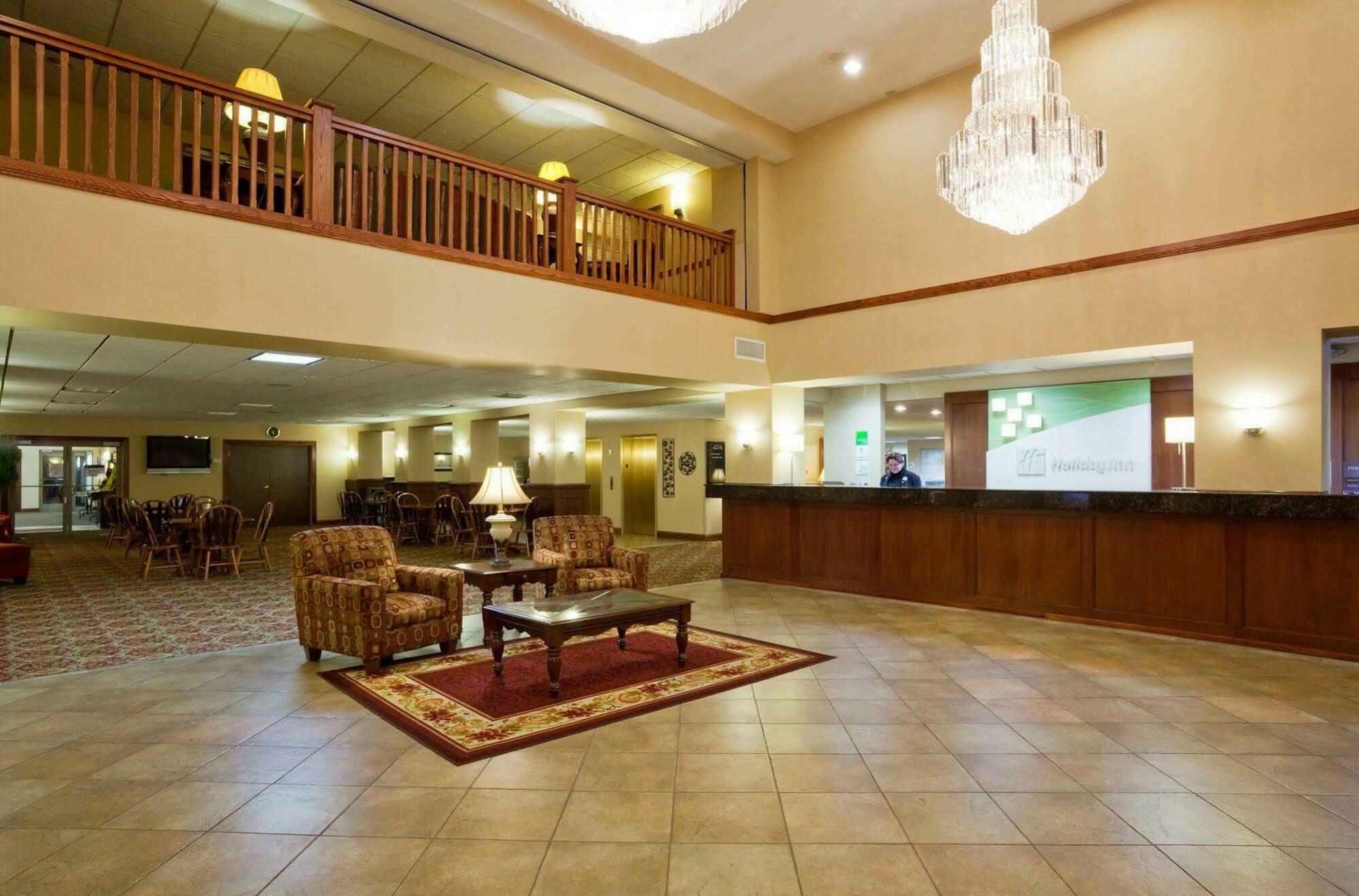 Holiday Inn & Suites Wausau-Rothschild By Ihg Εξωτερικό φωτογραφία